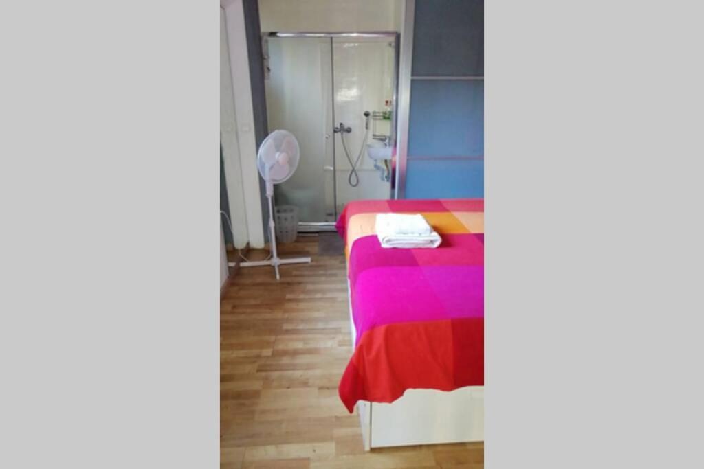 Air Conditioned Studio In Quite Garden With Barbecue Athen Exterior foto